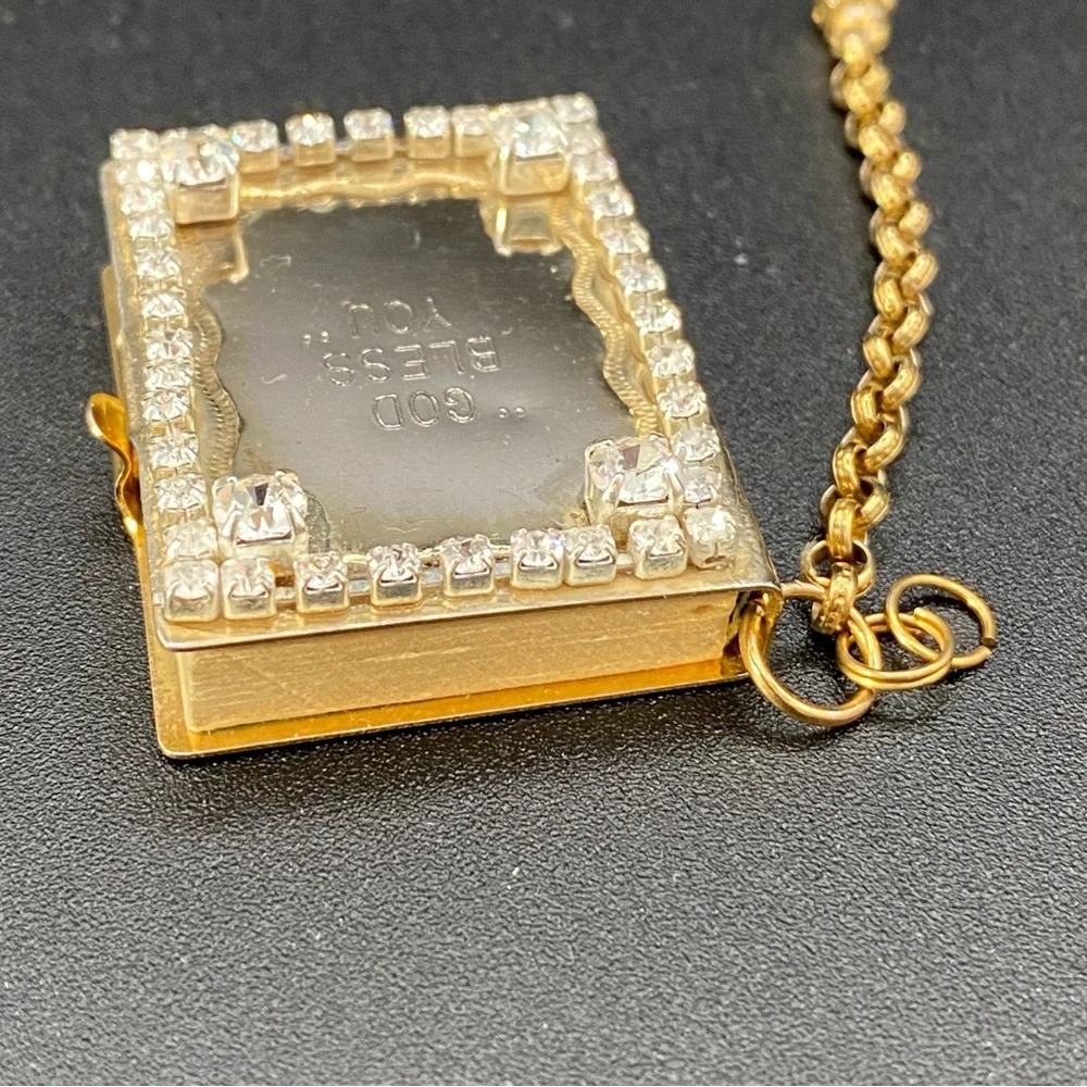 Mini Bible Accessory - Picture 7 of 17
